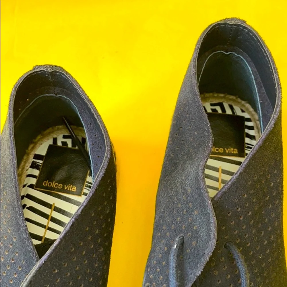 New navy blue Dolce Vita leather espadrilles